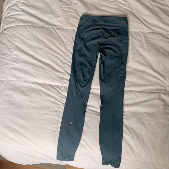 Lululemon Fast and Free Tights - Picture 3 of 16